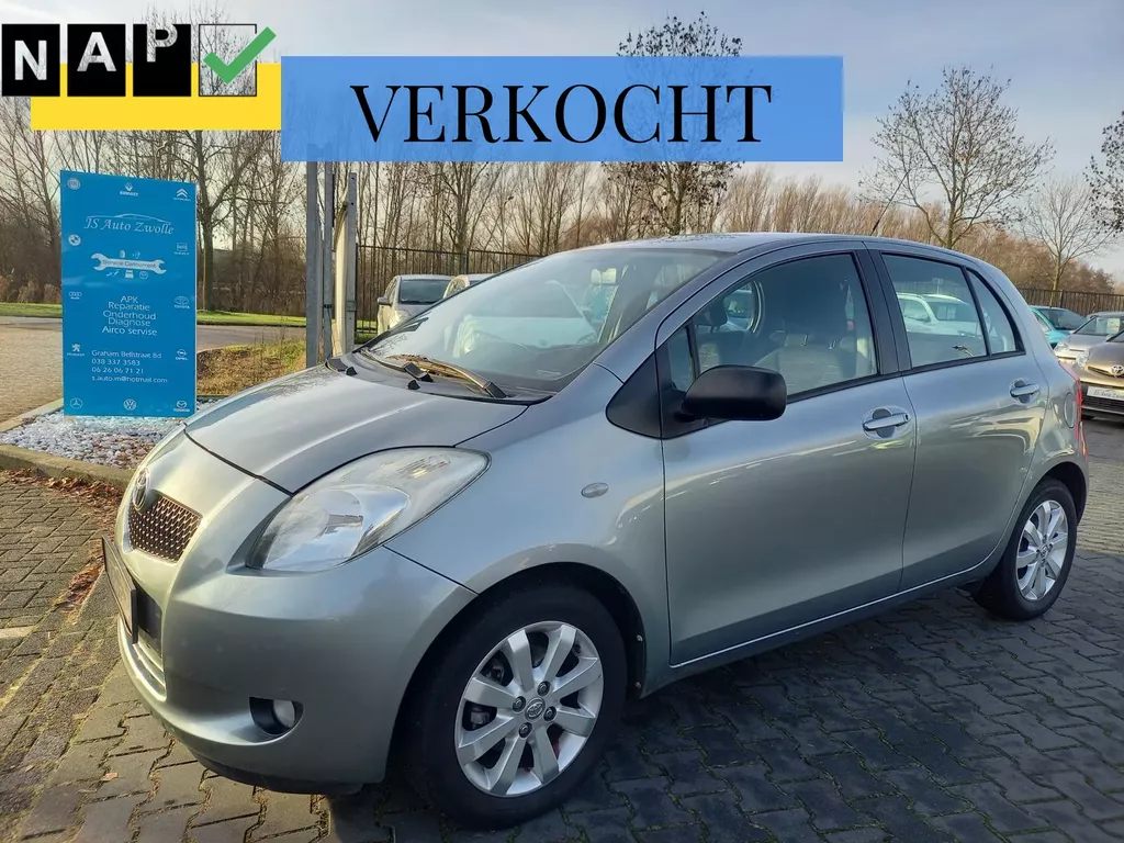 Toyota Yaris 1.3 16v VVT-i Linea Sol Automaat Airco