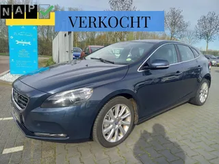 Volvo V40 2.0 5 cilinder  D3 Summum Led Navigatie