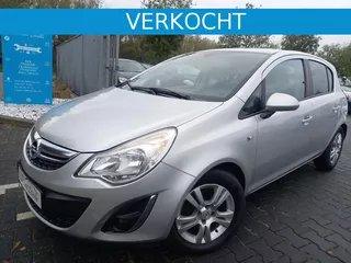 Opel Corsa 1.4  111 Edition  Selection Stuurverwarming