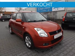Suzuki Swift 1.3 Exclusive 5 deur Airco Navigatie