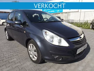 Opel Corsa 1.4-16V Cosmo 5 Deur Airco APK Nieuw