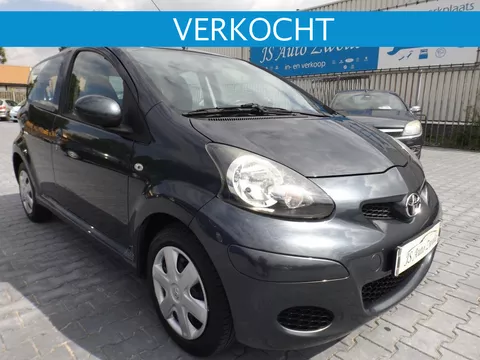 Toyota Aygo 1.0 12v VVT-i Access 5 Deur Airco