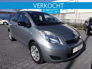 Toyota Yaris 1.0 12v VVT-i Cool 5 Deur Airco slecht 37076 KM