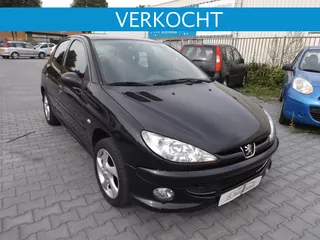 Peugeot 206 Griffe 1.6-16V 5 Deur Airco